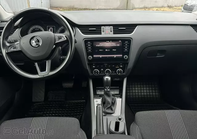 SKODA Octavia 1.6 TDI SCR Style DSG