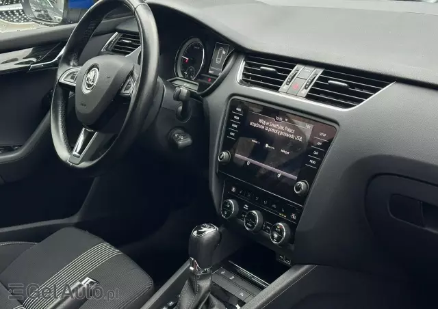 SKODA Octavia 1.6 TDI SCR Style DSG