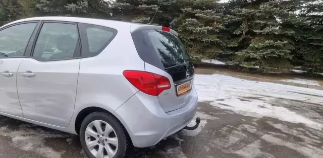OPEL Meriva 