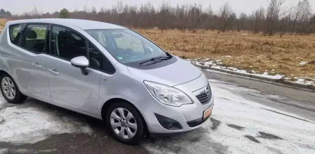 OPEL Meriva 