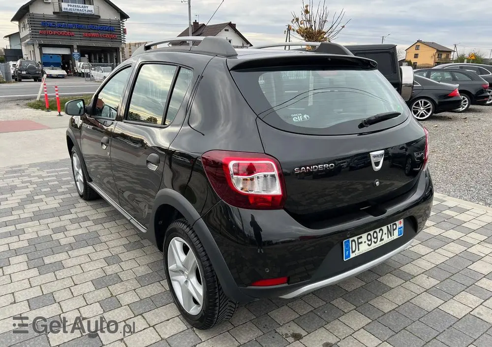 DACIA Sandero Stepway TCe 90 Prestige