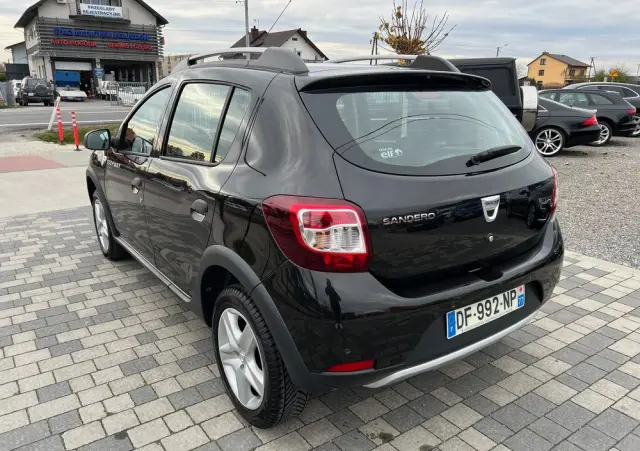 DACIA Sandero Stepway TCe 90 Prestige