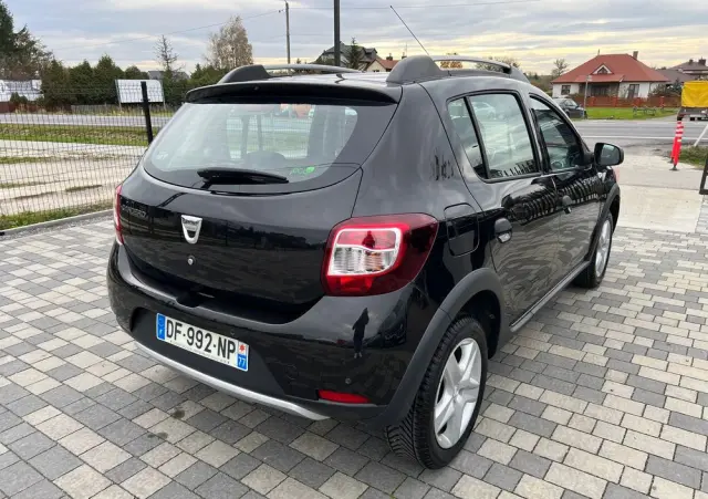 DACIA Sandero Stepway TCe 90 Prestige