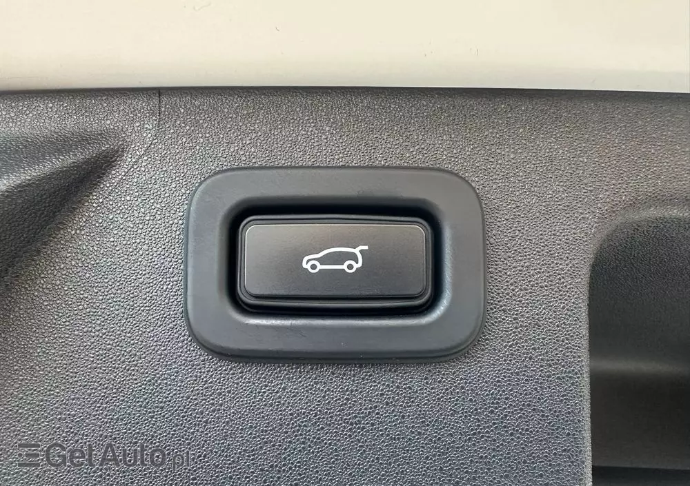 LAND ROVER Discovery Sport 2.0 P200 mHEV S