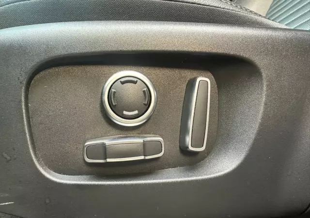 LAND ROVER Discovery Sport 2.0 P200 mHEV S