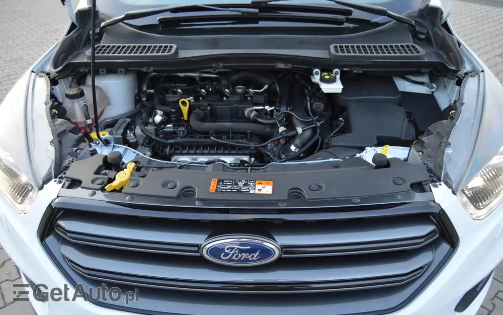 FORD Kuga 1.5 EcoBoost 2x4 ST-Line