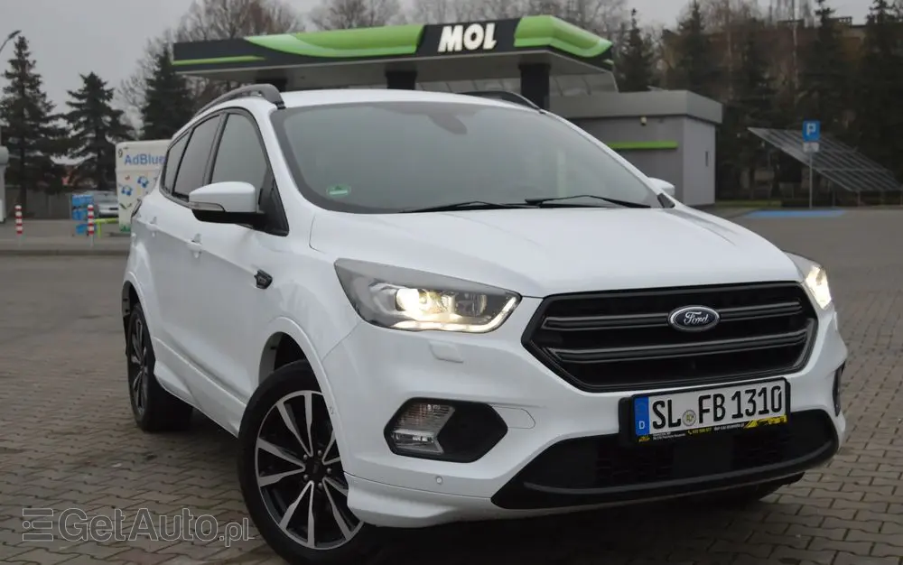 FORD Kuga 1.5 EcoBoost 2x4 ST-Line