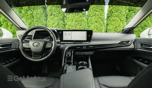 TOYOTA Mirai 