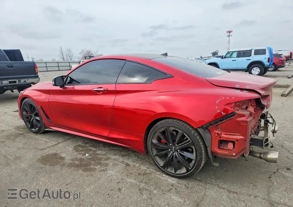INFINITI Q60 