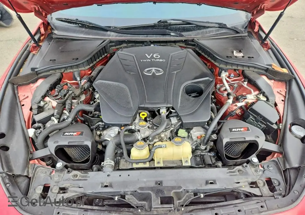 INFINITI Q60 