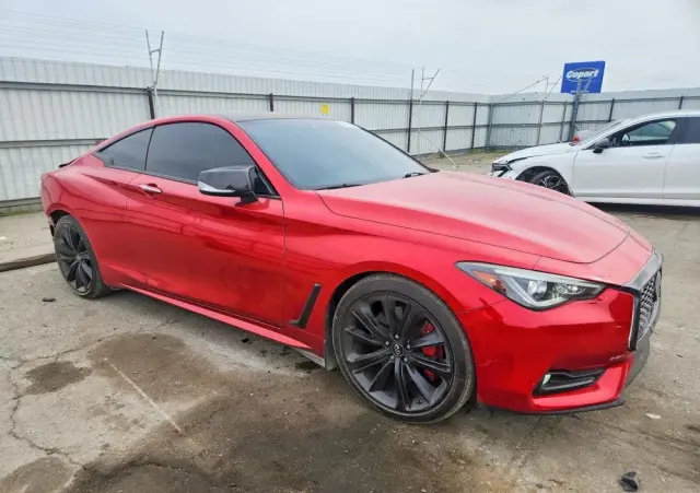 INFINITI Q60 