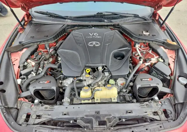 INFINITI Q60 