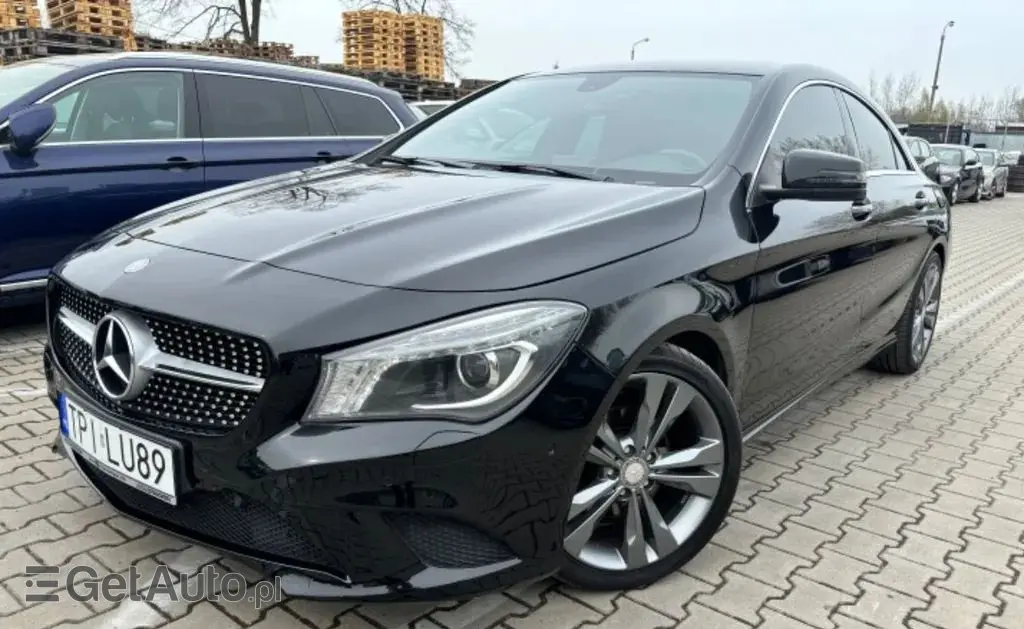MERCEDES-BENZ CLA 