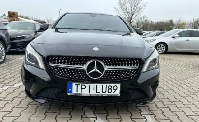 MERCEDES-BENZ CLA 