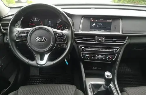 KIA Optima 
