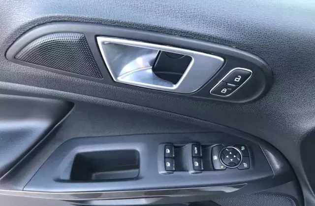FORD EcoSport 