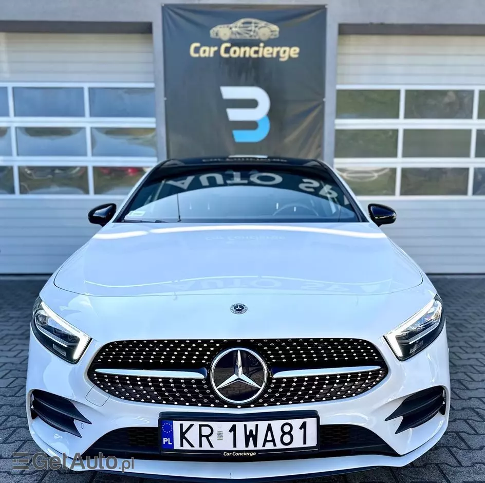 MERCEDES-BENZ Klasa A 200 4-Matic AMG Line 8G-DCT