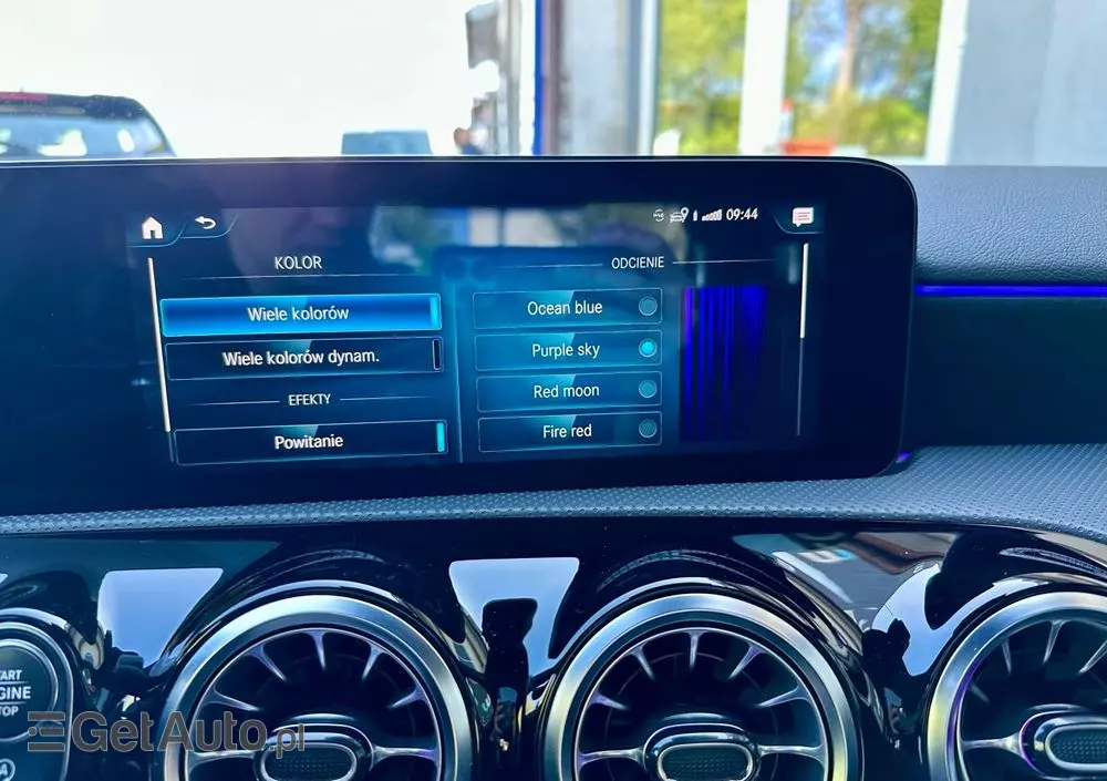 MERCEDES-BENZ Klasa A 200 4-Matic AMG Line 8G-DCT