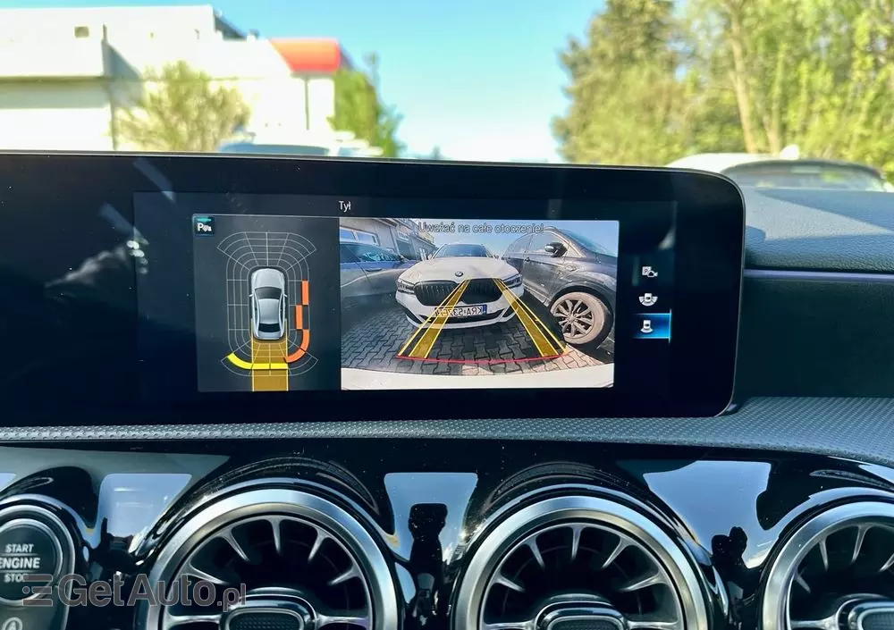 MERCEDES-BENZ Klasa A 200 4-Matic AMG Line 8G-DCT