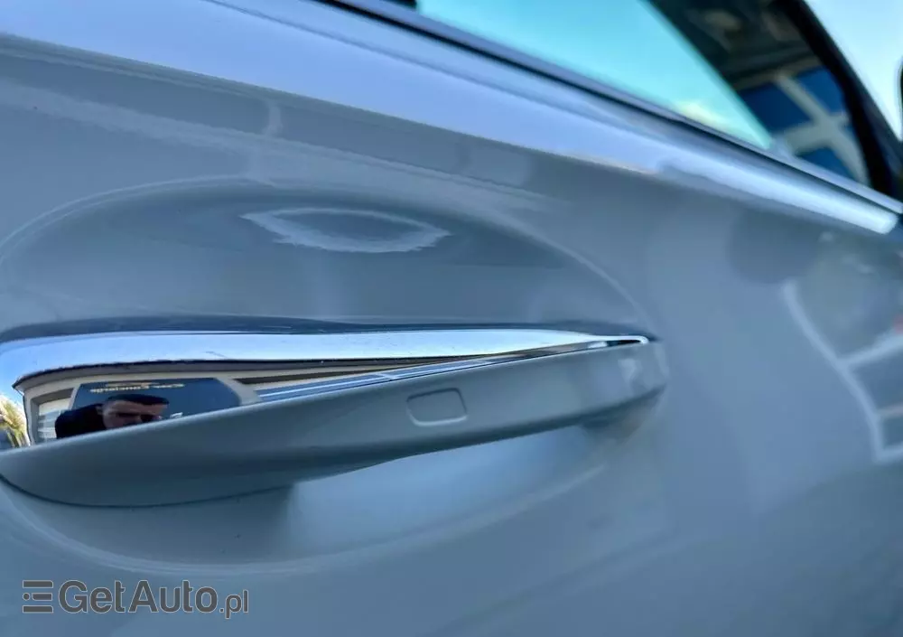 MERCEDES-BENZ Klasa A 200 4-Matic AMG Line 8G-DCT