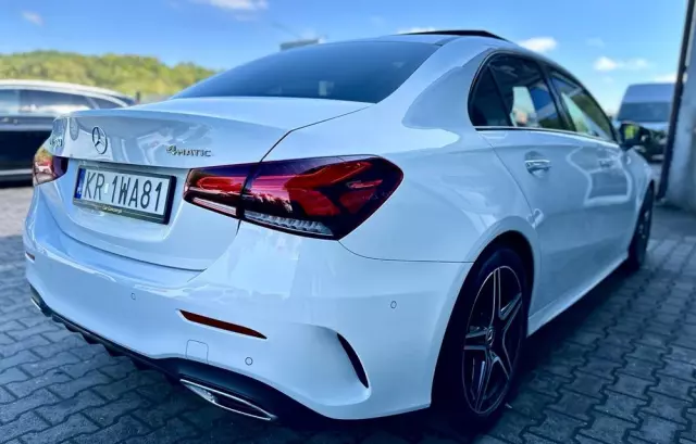 MERCEDES-BENZ Klasa A 200 4-Matic AMG Line 8G-DCT