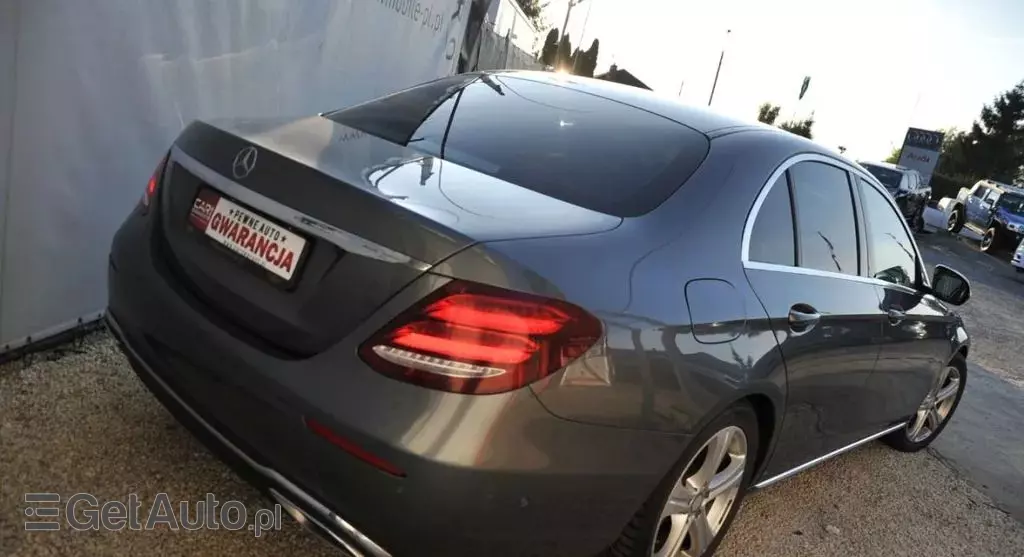 MERCEDES-BENZ Klasa E 