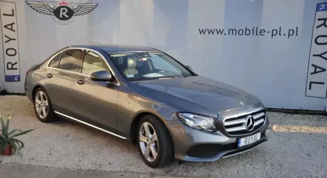 MERCEDES-BENZ Klasa E 