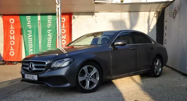 MERCEDES-BENZ Klasa E 