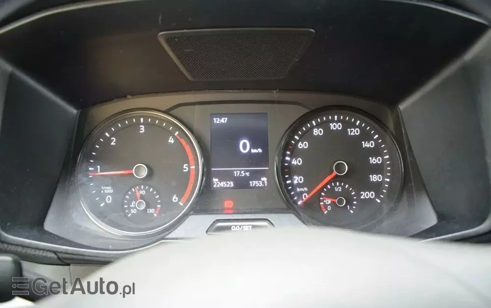 VOLKSWAGEN CRAFTER II 2.0TDI blaszak 