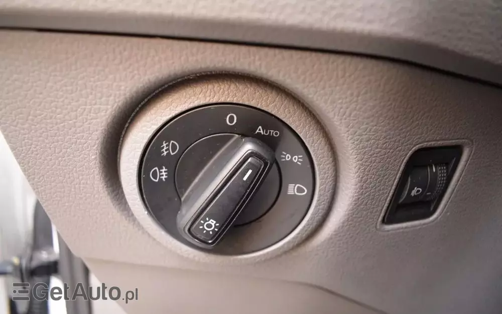 VOLKSWAGEN CRAFTER II 2.0TDI blaszak 