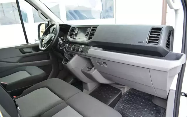VOLKSWAGEN CRAFTER II 2.0TDI blaszak 