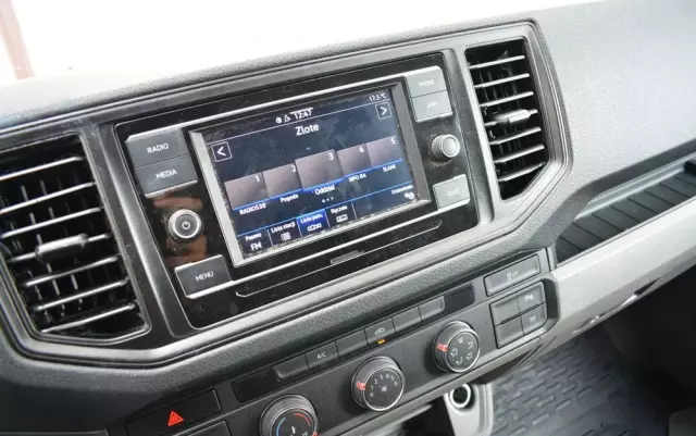 VOLKSWAGEN CRAFTER II 2.0TDI blaszak 