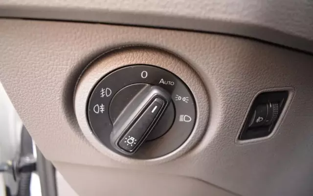 VOLKSWAGEN CRAFTER II 2.0TDI blaszak 