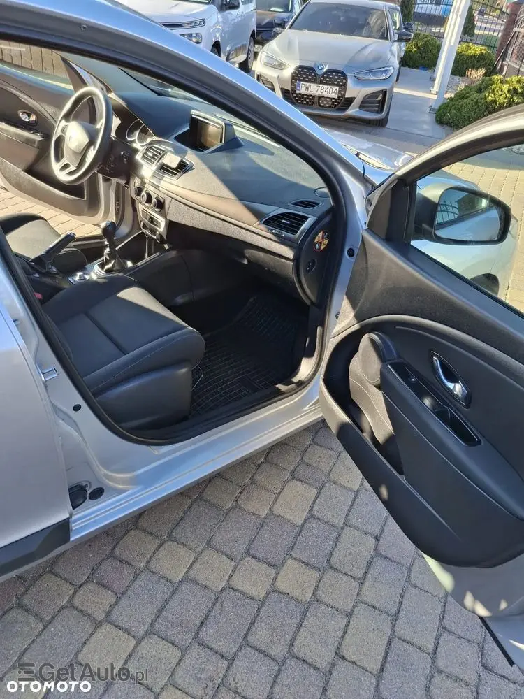 RENAULT Megane 