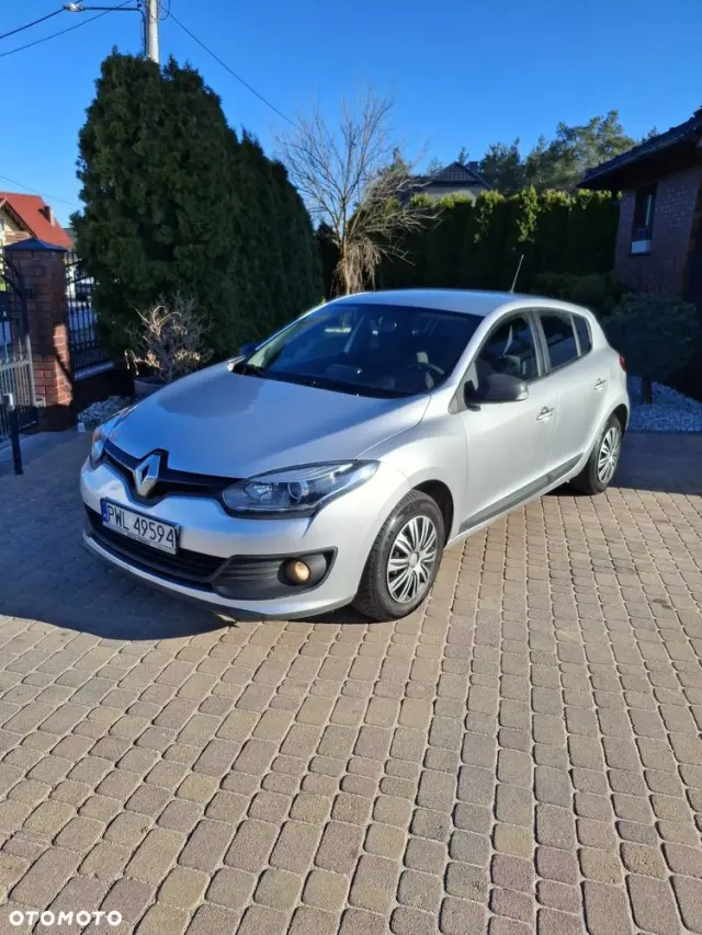 RENAULT Megane 