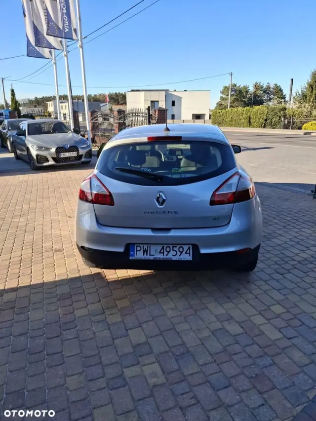 RENAULT Megane 