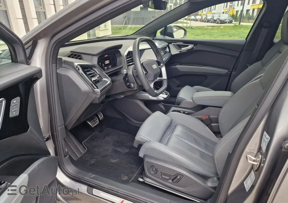 AUDI Q4 Sportback e-tron 50 77kWh Quattro Edition One Taifun