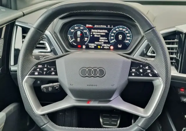 AUDI Q4 Sportback e-tron 50 77kWh Quattro Edition One Taifun