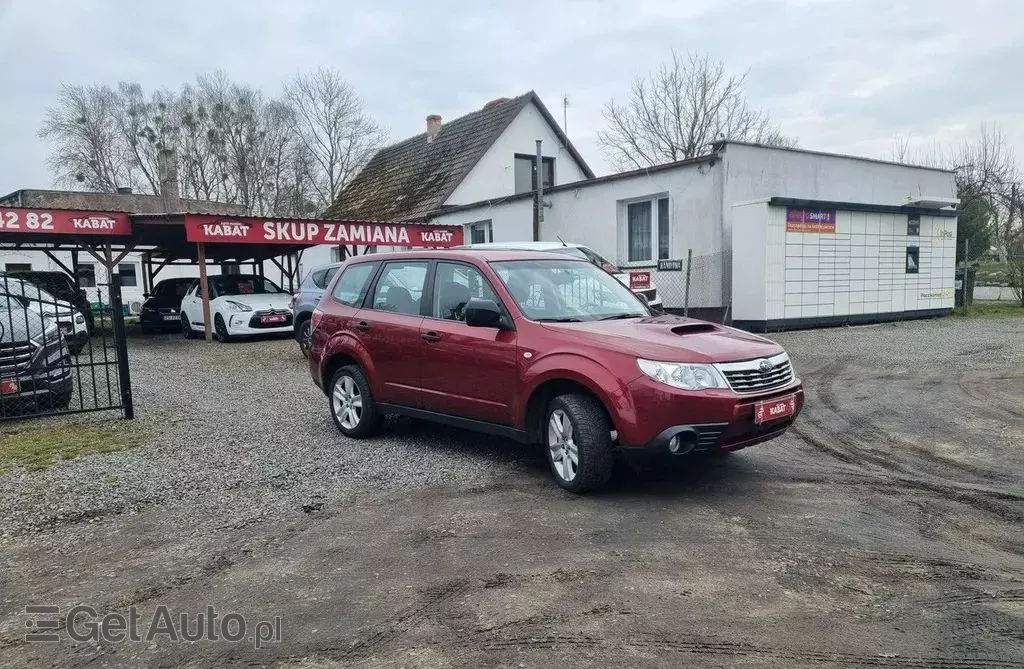 SUBARU Forester 