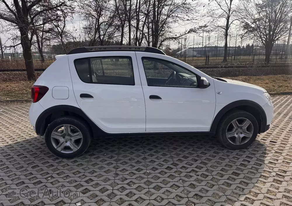 DACIA Sandero 0.9 TCe Laureate S&S Easy-R