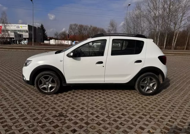 DACIA Sandero 0.9 TCe Laureate S&S Easy-R
