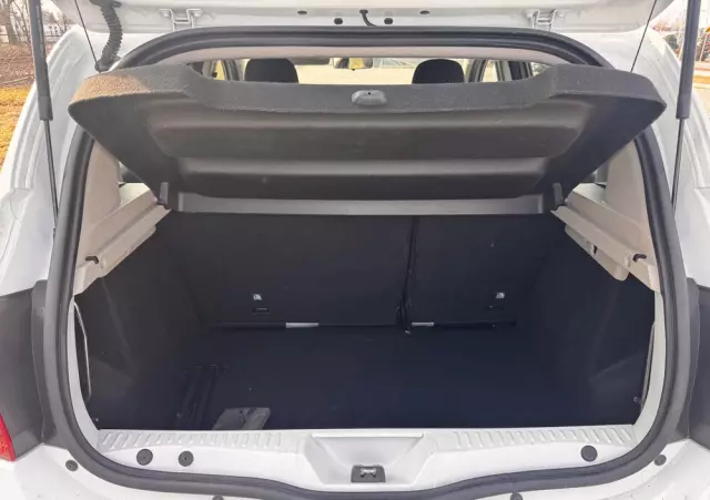 DACIA Sandero 0.9 TCe Laureate S&S Easy-R