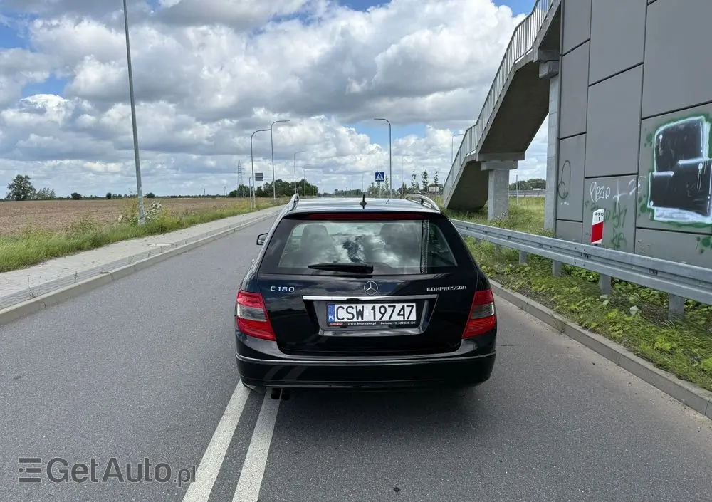 MERCEDES-BENZ Klasa C 180 K BlueEff Elegance