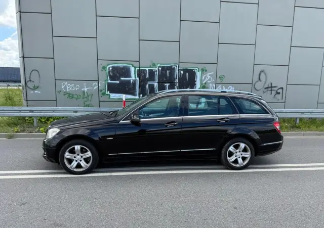 MERCEDES-BENZ Klasa C 180 K BlueEff Elegance