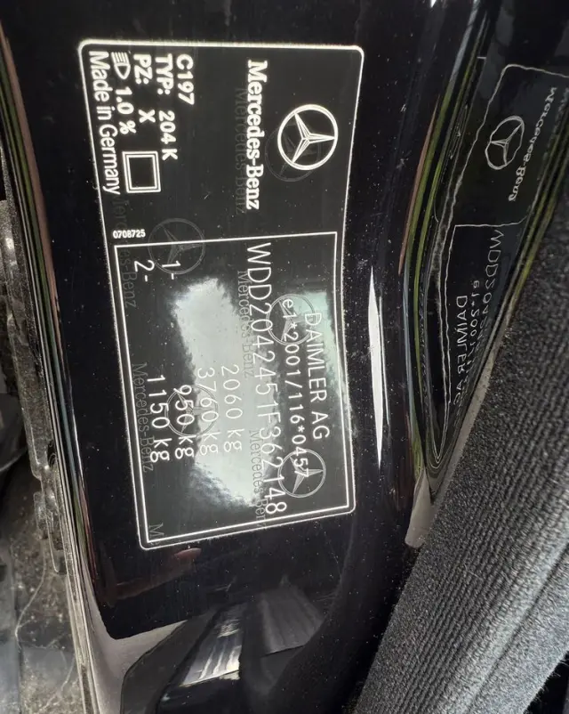 MERCEDES-BENZ Klasa C 180 K BlueEff Elegance