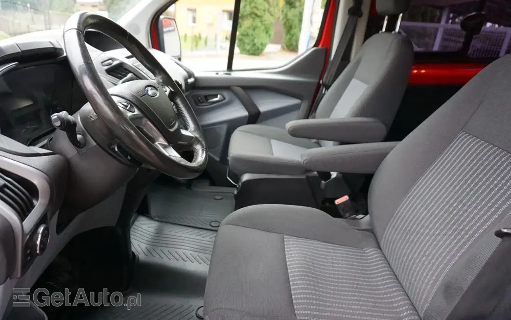FORD Transit Custom 310 L2H1 Limited
