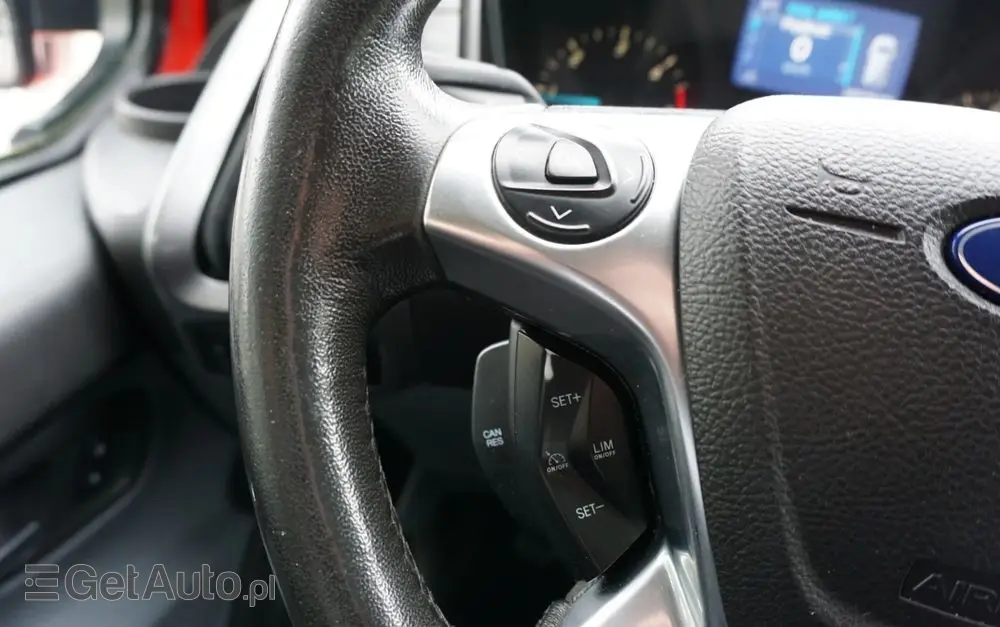 FORD Transit Custom 310 L2H1 Limited