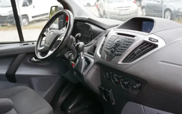 FORD Transit Custom 310 L2H1 Limited