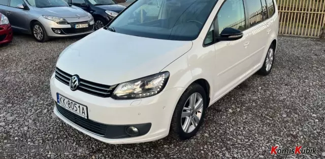 VOLKSWAGEN Touran 