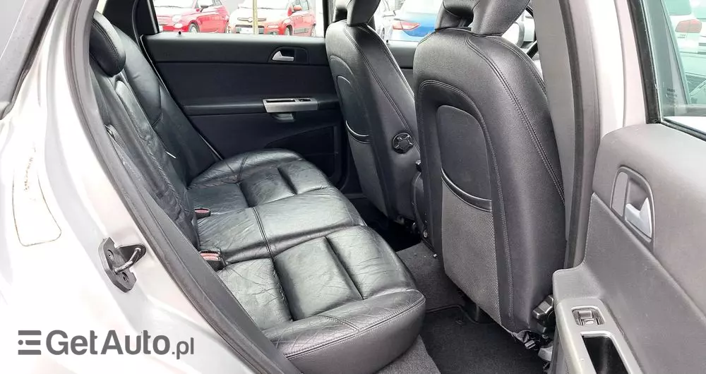 VOLVO V50 2.4 Kinetic